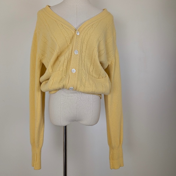 90s Pure Virgin Wool Cardigan Cable Knit Button Up Long Sleeve V-neck Butter - Picture 2 of 12